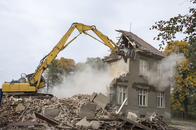 Cabin Demolition in Sacramento, CA